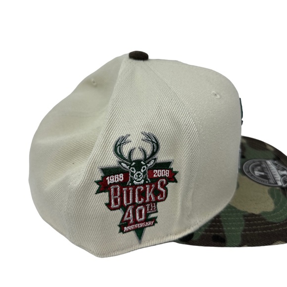 Ness Milwaukee Bucks 40th Anniversary 7 3/4 Fitted Hat - Picture 3 of 7
